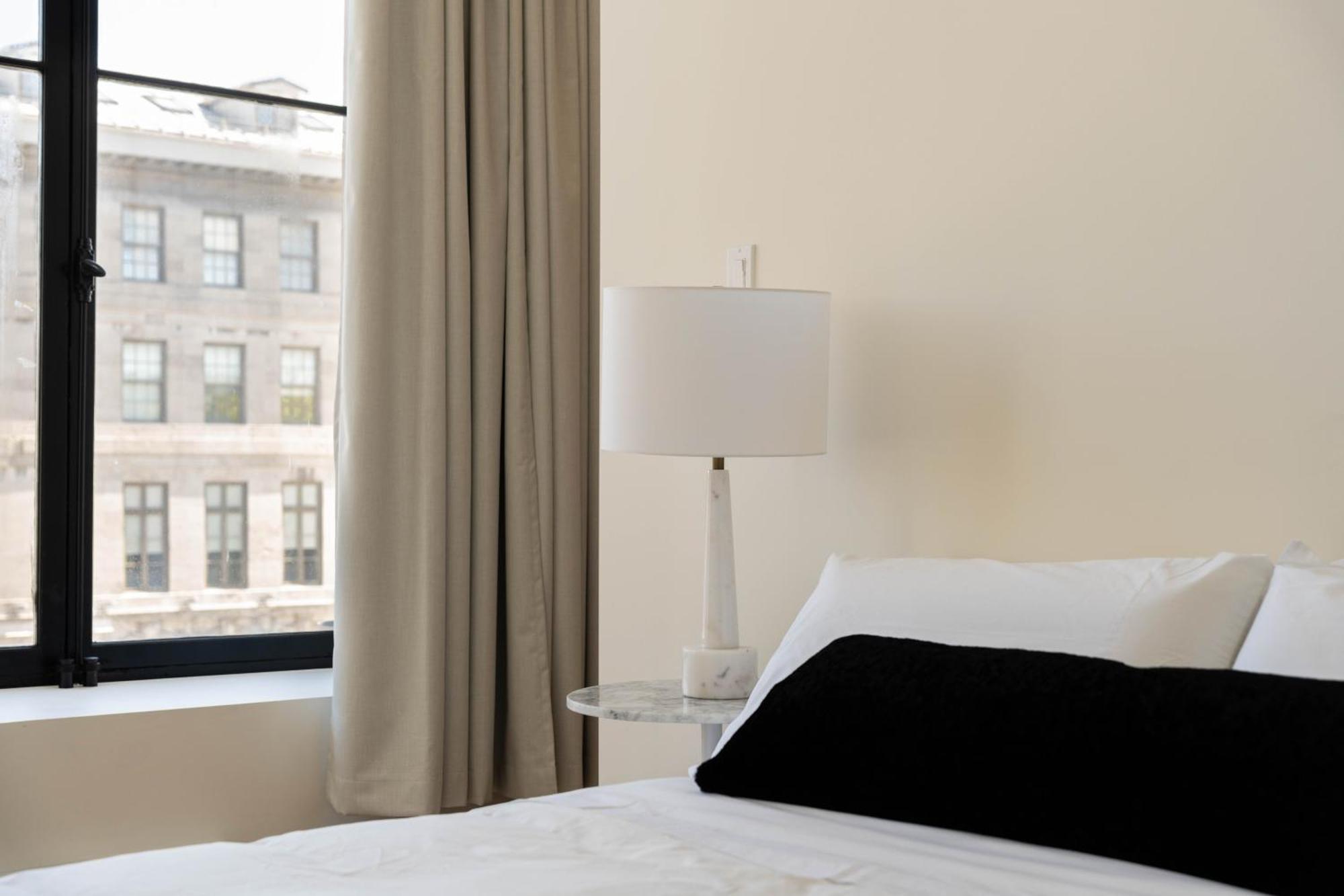 Maison Place Jacques-Cartier By Luxury In Transit Montréal Esterno foto
